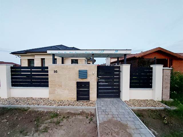 Asztalos ipari munkák - Kerítés építés | Hun-Bau Kft Szeged